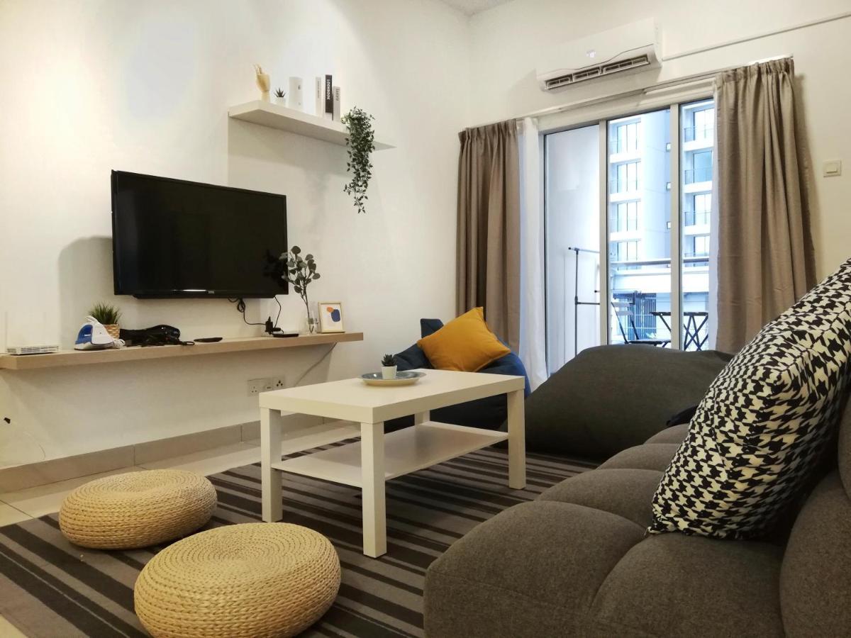 Subang City Residence, 8-9 Pax With Balcony, Walking Distance To Summit, 5Min To Sunway Subang Jaya Exteriör bild