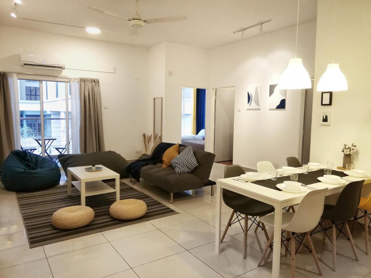 Subang City Residence, 8-9 Pax With Balcony, Walking Distance To Summit, 5Min To Sunway Subang Jaya Exteriör bild
