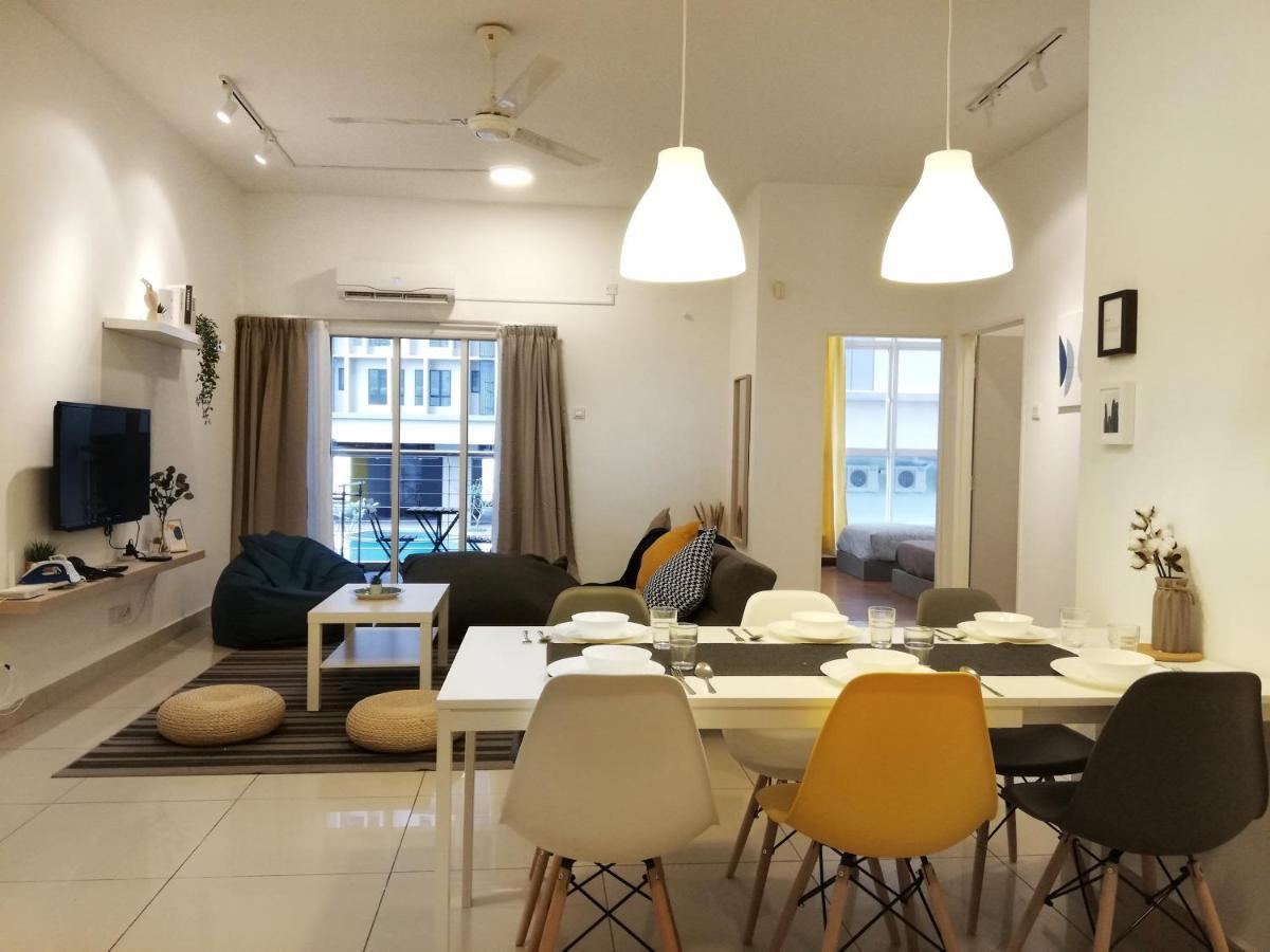 Subang City Residence, 8-9 Pax With Balcony, Walking Distance To Summit, 5Min To Sunway Subang Jaya Exteriör bild